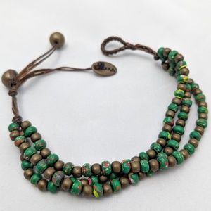 Tierra wood painted green bracelet